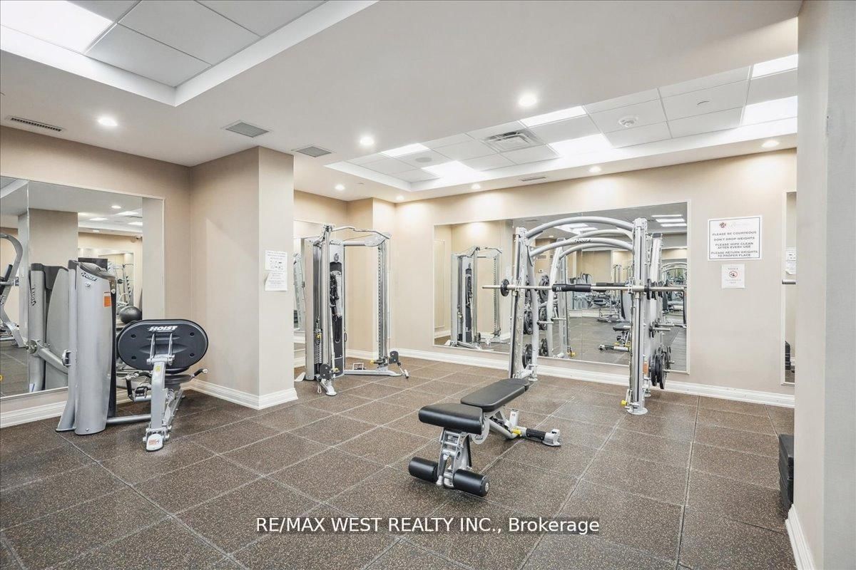 Condo for sale at 405-9255 Jane Street, Vaughan, Ontario, L6A 0K1 - Maple - MLS: N12978222