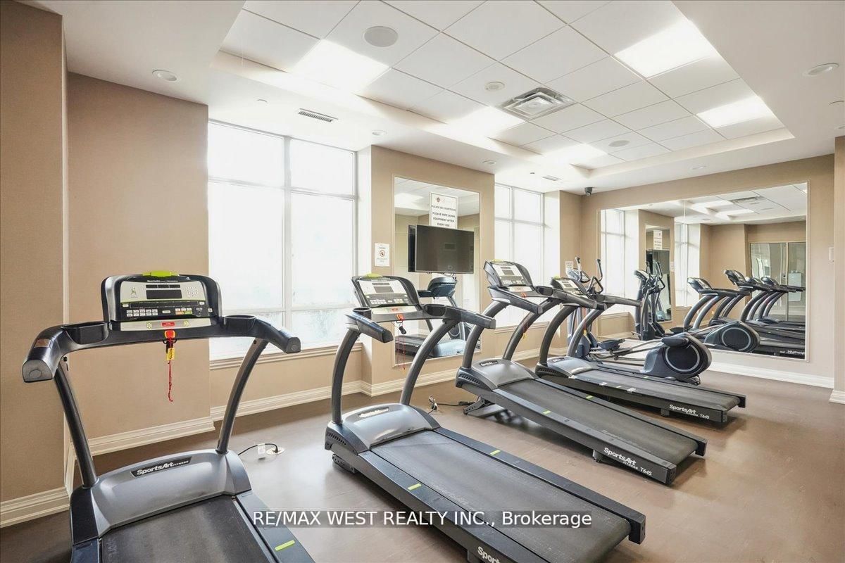 Condo for sale at 405-9255 Jane Street, Vaughan, Ontario, L6A 0K1 - Maple - MLS: N12978222