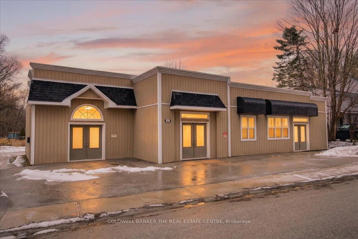 169 Charlotte Street S, Unit Unit 2 - Photo 2