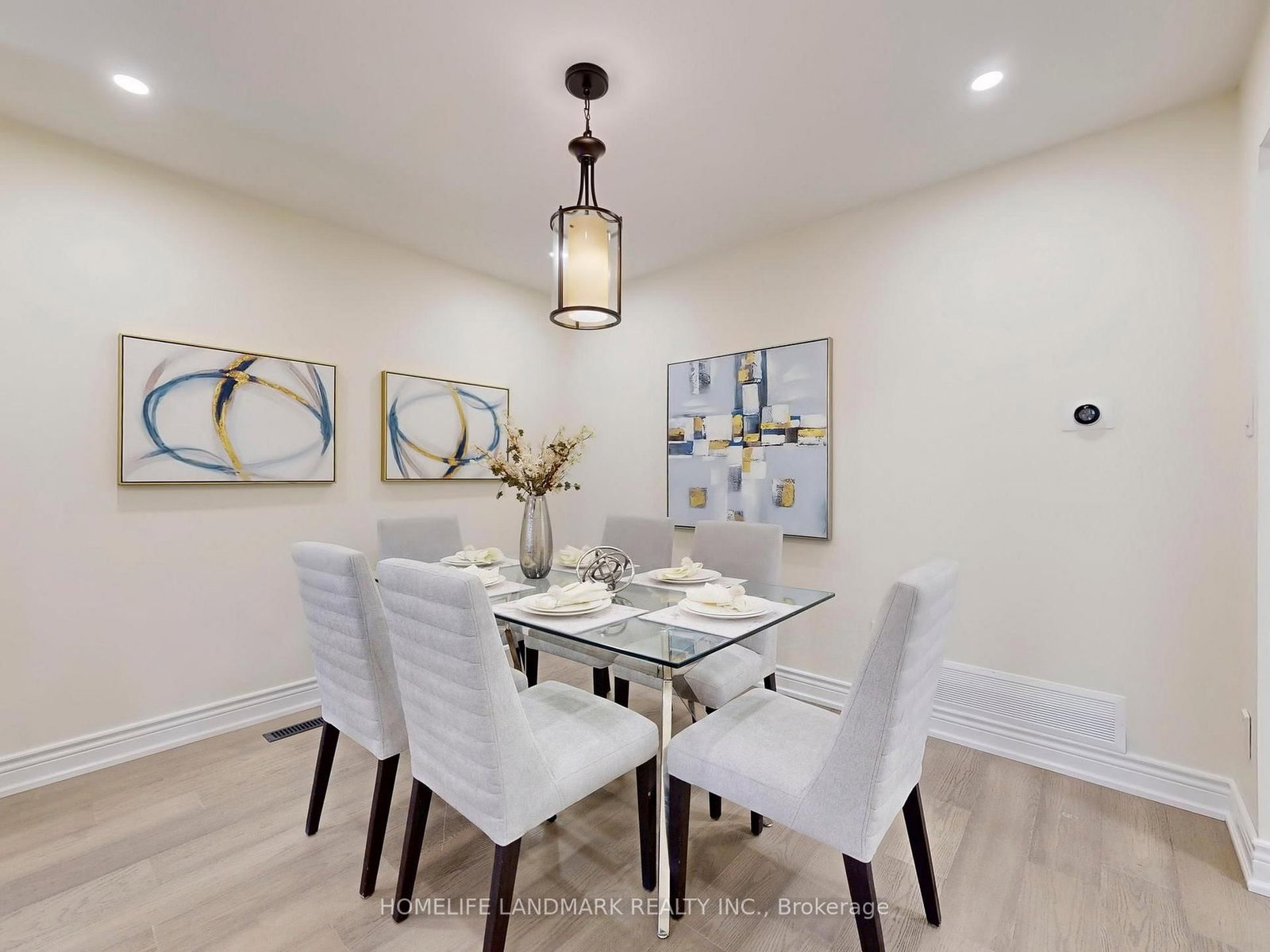 Detached House for sale at 27 Penny Crescent, Markham, Ontario, L3P 5Y2 - Markham Village - MLS: N12978536