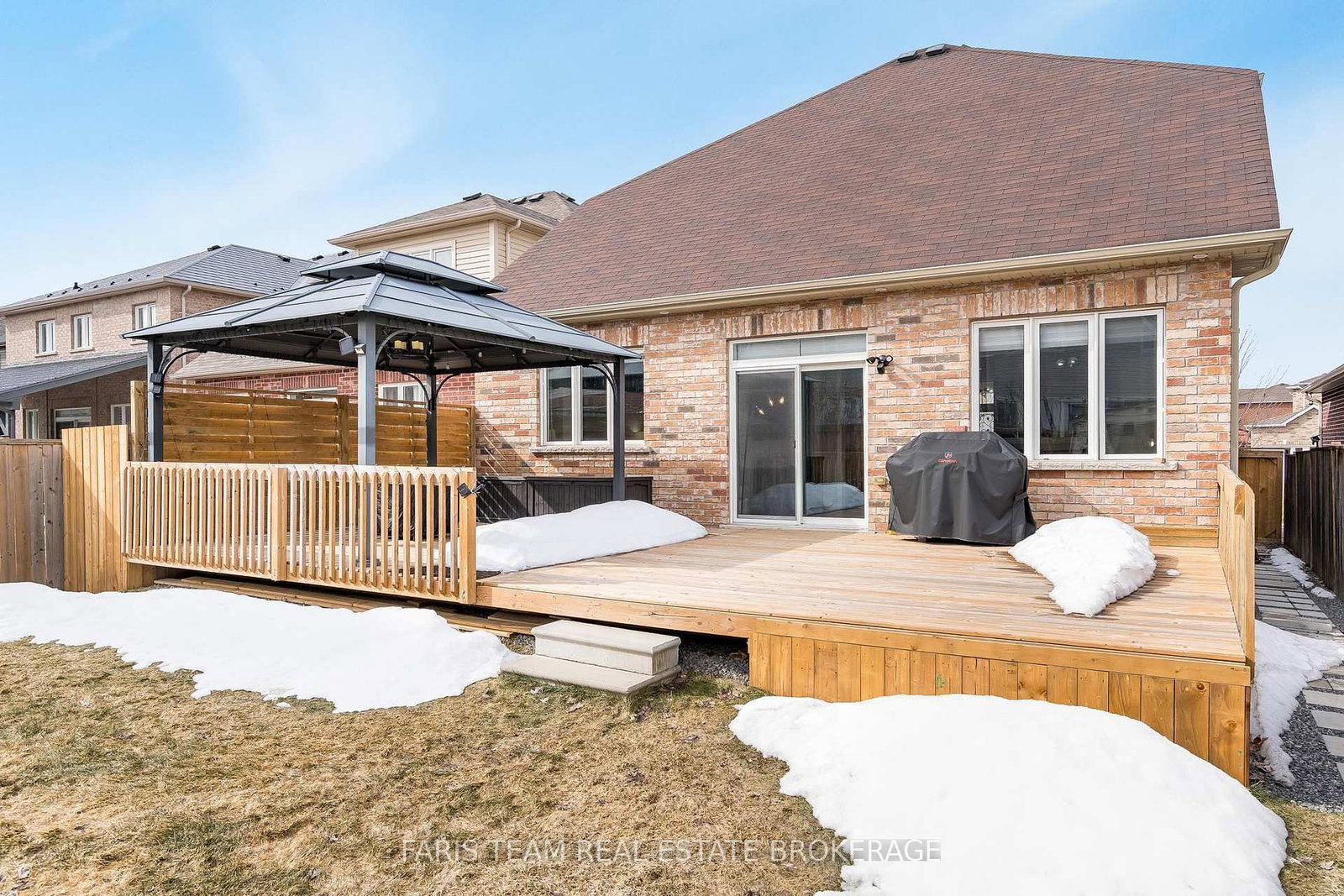 Detached House for sale at 461 Greenwood Drive, Essa, Ontario, L3W 0R4 - Angus - MLS: N12978606