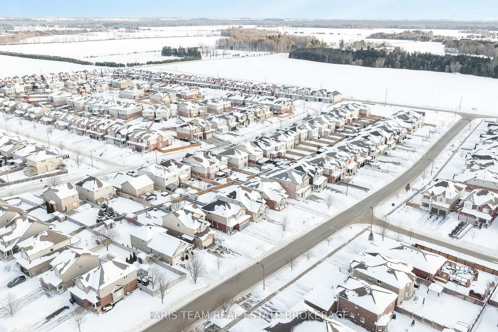 Detached House for sale at 461 Greenwood Drive, Essa, Ontario, L3W 0R4 - Angus - MLS: N12978606