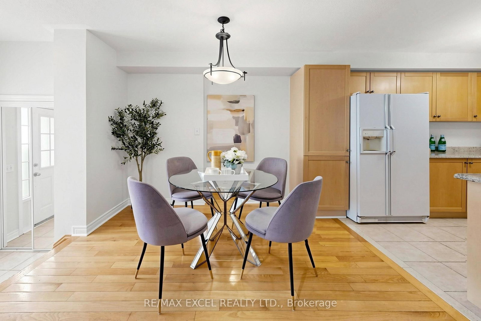 Townhouse for sale at 523 Bur Oak Avenue, Markham, Ontario, L6C 2S5 - Berczy - MLS: N12978630