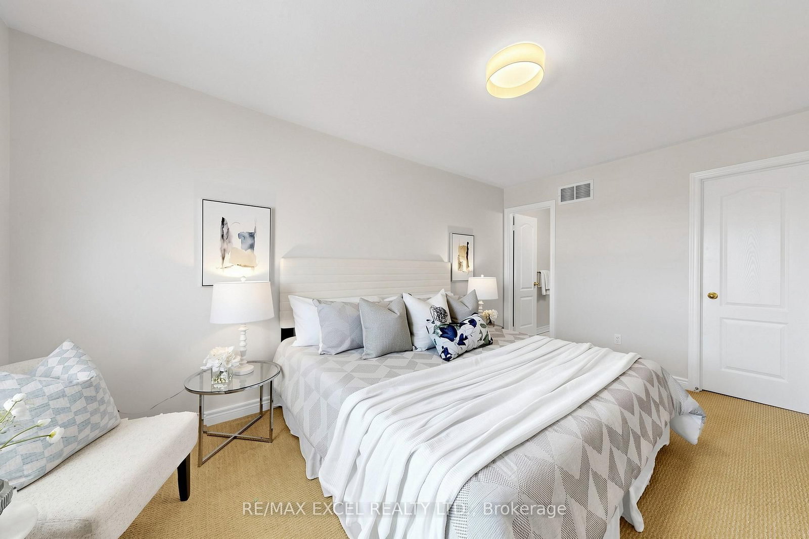 Townhouse for sale at 523 Bur Oak Avenue, Markham, Ontario, L6C 2S5 - Berczy - MLS: N12978630