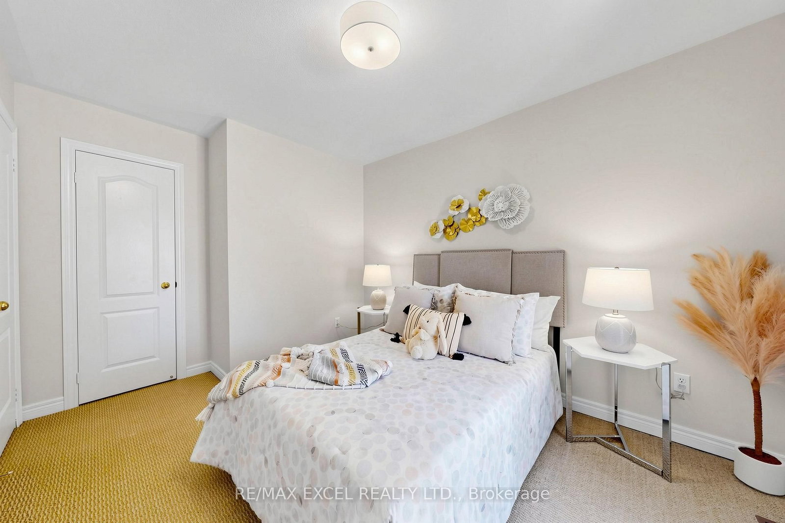 Townhouse for sale at 523 Bur Oak Avenue, Markham, Ontario, L6C 2S5 - Berczy - MLS: N12978630