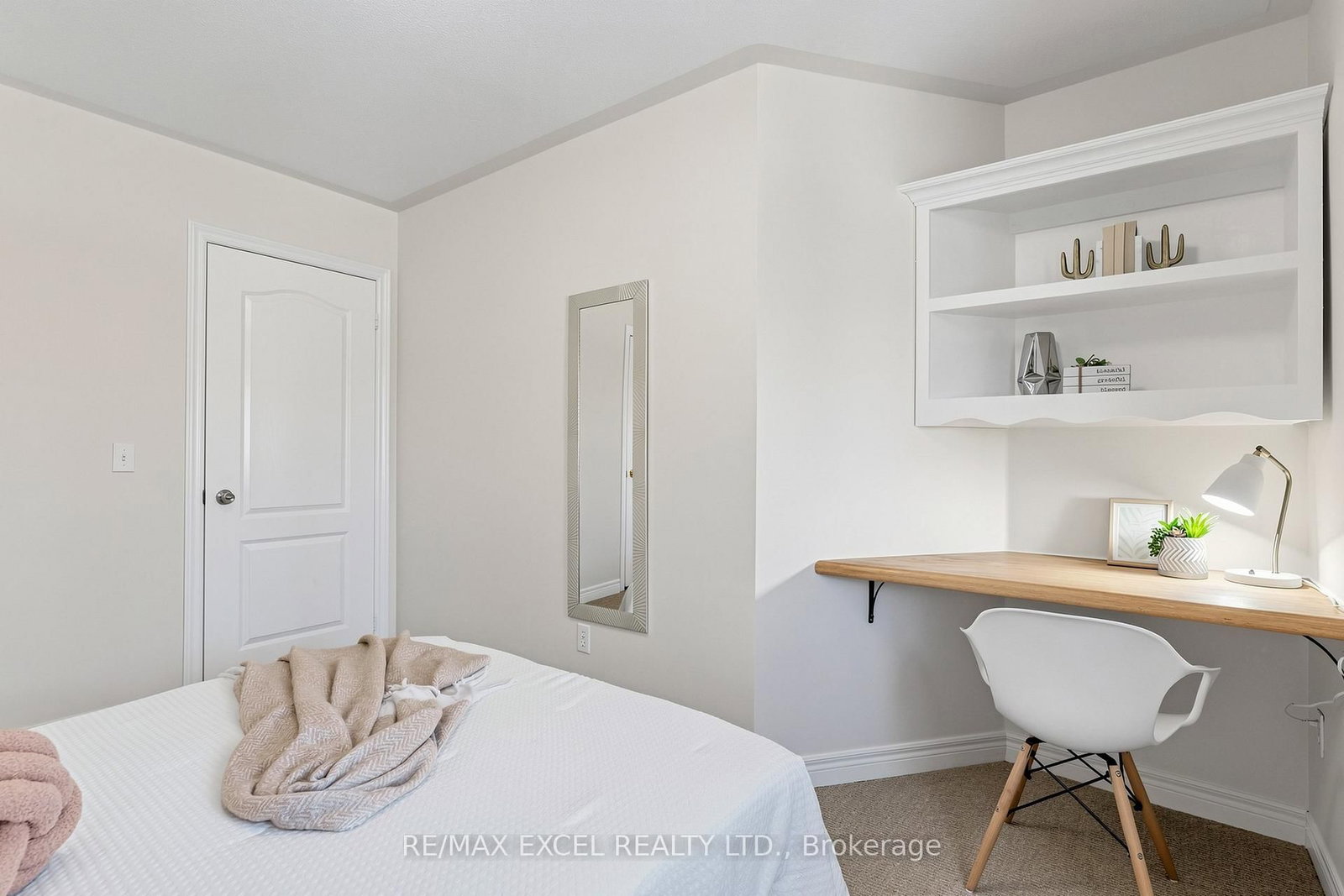 Townhouse for sale at 523 Bur Oak Avenue, Markham, Ontario, L6C 2S5 - Berczy - MLS: N12978630