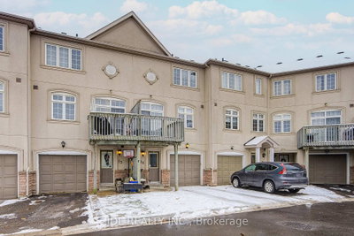 Townhouse leased at 14-10 Post Oak Drive, Richmond Hill, Ontario, L4E 4H8 - Jefferson - MLS: N12978722
