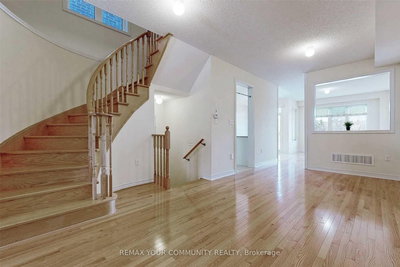 49 Napanee St | Richmond Hill | Image