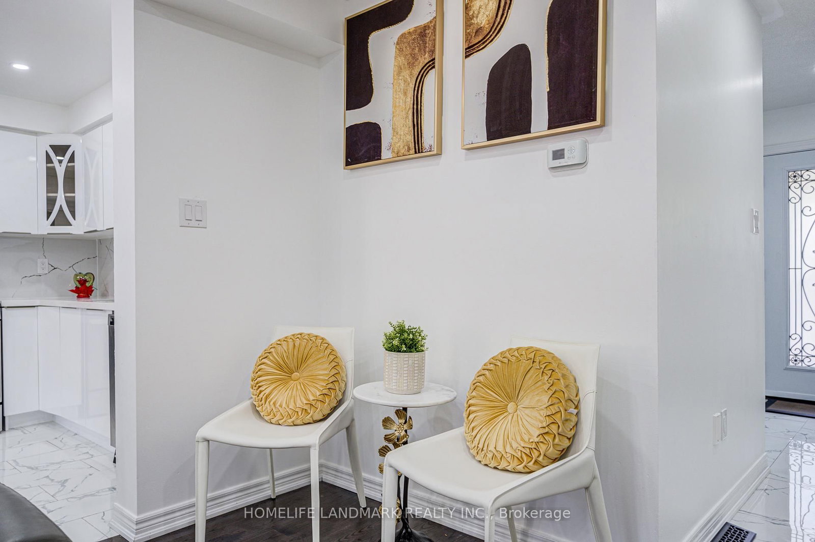 Townhouse for sale at 24 Willow Trail Road, Markham, Ontario, L6E 1V2 - Greensborough - MLS: N12978968