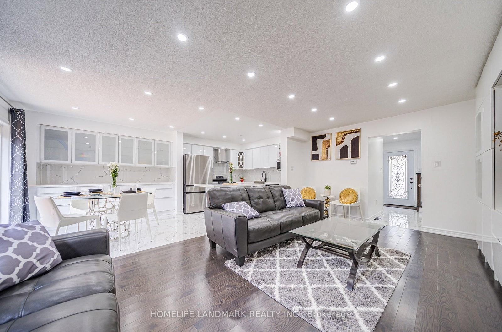 Townhouse for sale at 24 Willow Trail Road, Markham, Ontario, L6E 1V2 - Greensborough - MLS: N12978968