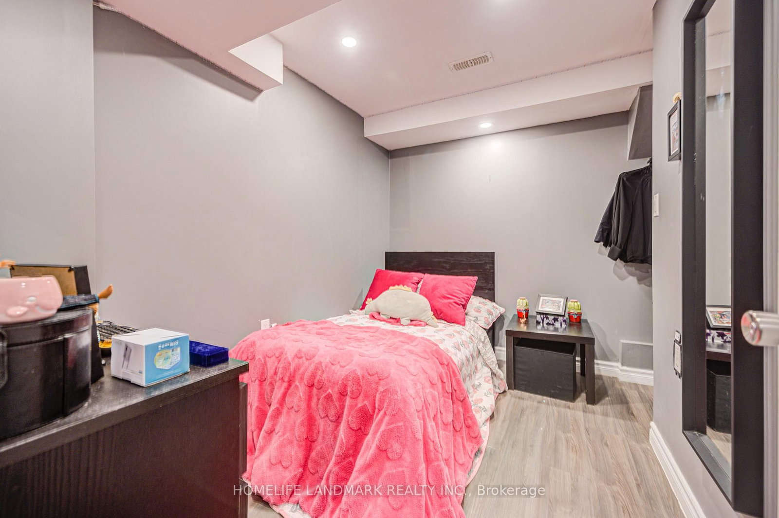 Townhouse for sale at 24 Willow Trail Road, Markham, Ontario, L6E 1V2 - Greensborough - MLS: N12978968