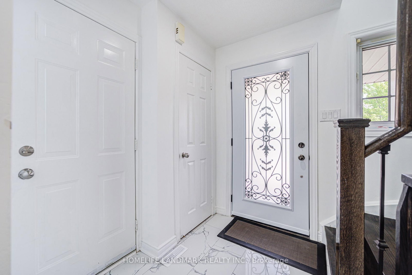 Townhouse for sale at 24 Willow Trail Road, Markham, Ontario, L6E 1V2 - Greensborough - MLS: N12978968