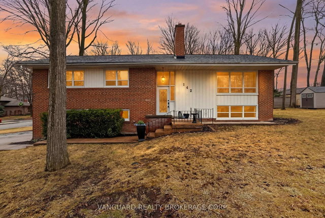 142 Beechwood Crescent