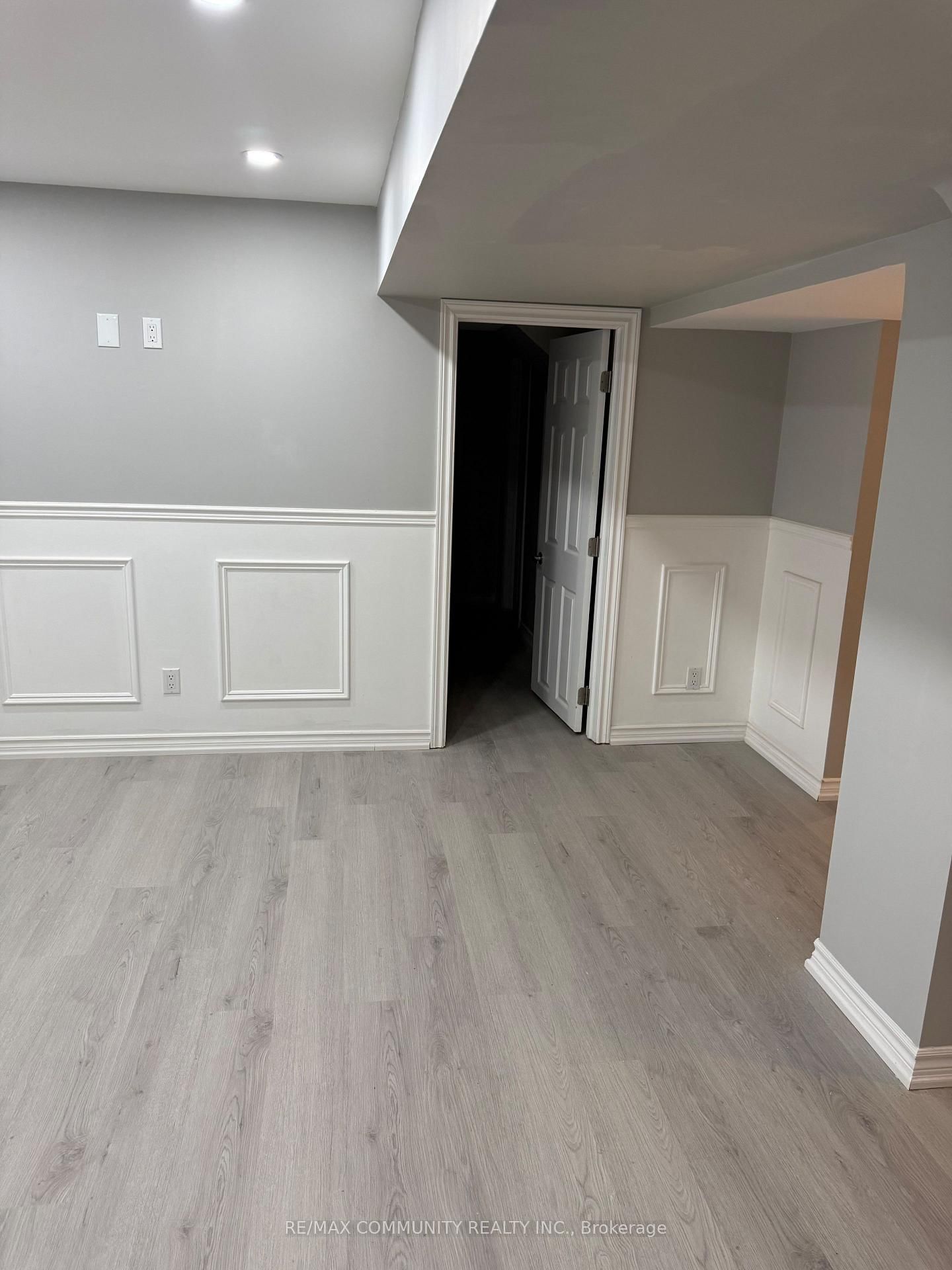 327 Mantle Avenue, Unit Bsmt - Photo 13