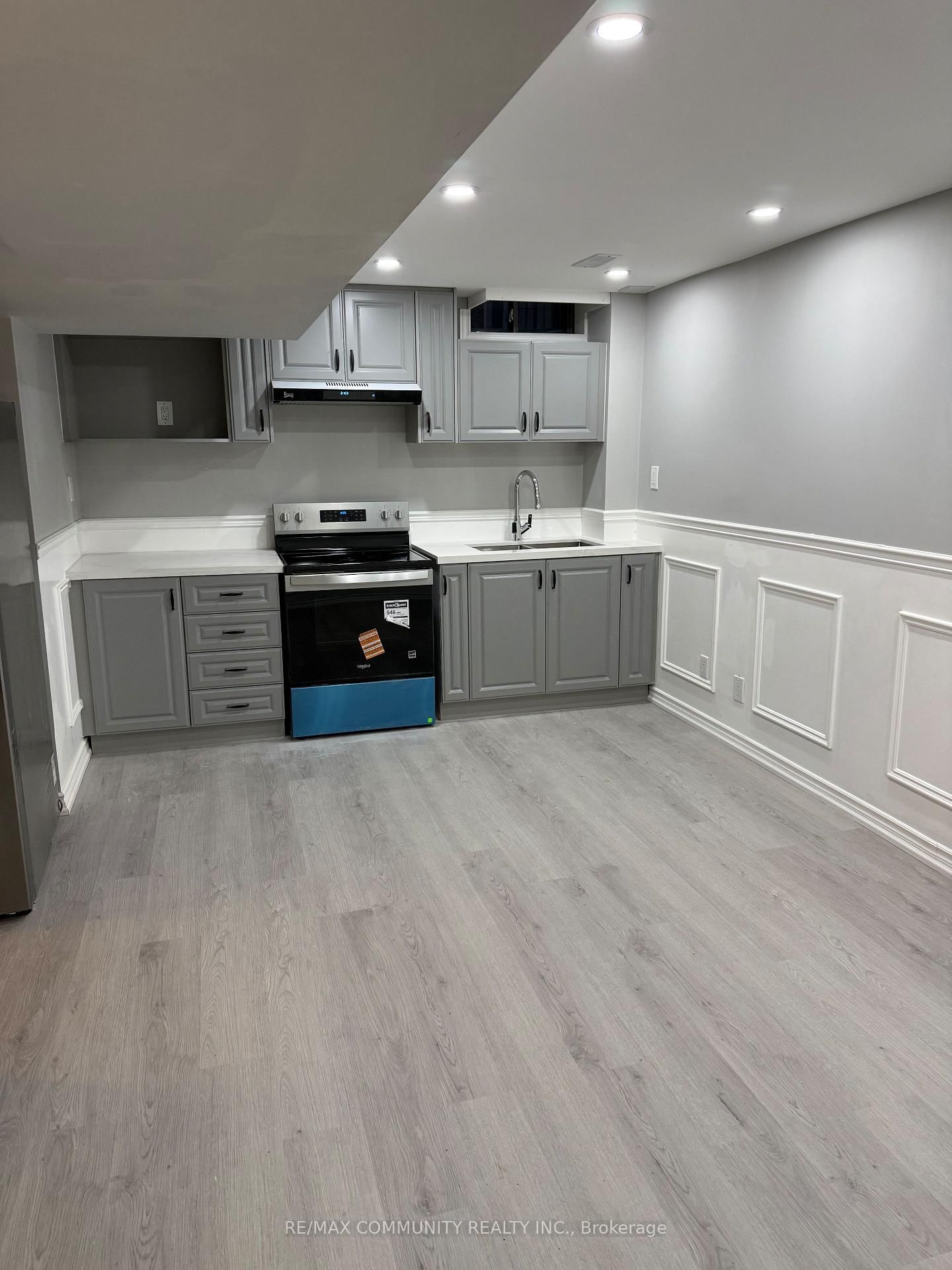 327 Mantle Avenue, Unit Bsmt - Photo 3