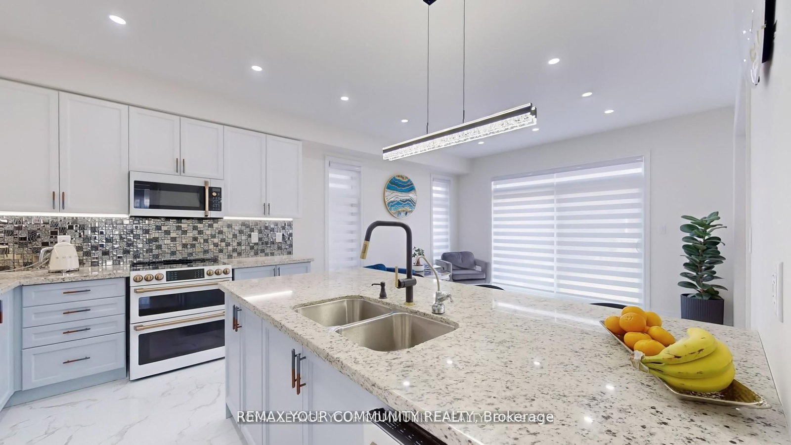 Detached House for sale at 1072 Wickham Road, Innisfil, Ontario, L9S 0P8 - Rural Innisfil - MLS: N12979048