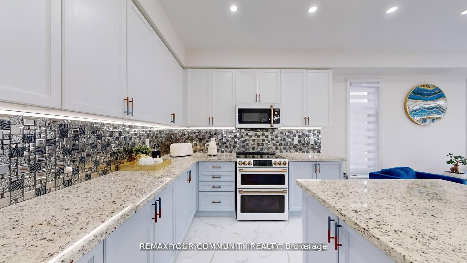 Detached House for sale at 1072 Wickham Road, Innisfil, Ontario, L9S 0P8 - Rural Innisfil - MLS: N12979048