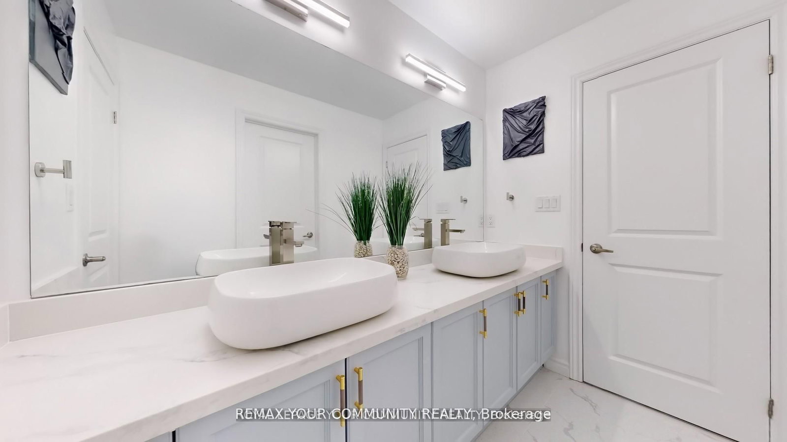 Detached House for sale at 1072 Wickham Road, Innisfil, Ontario, L9S 0P8 - Rural Innisfil - MLS: N12979048