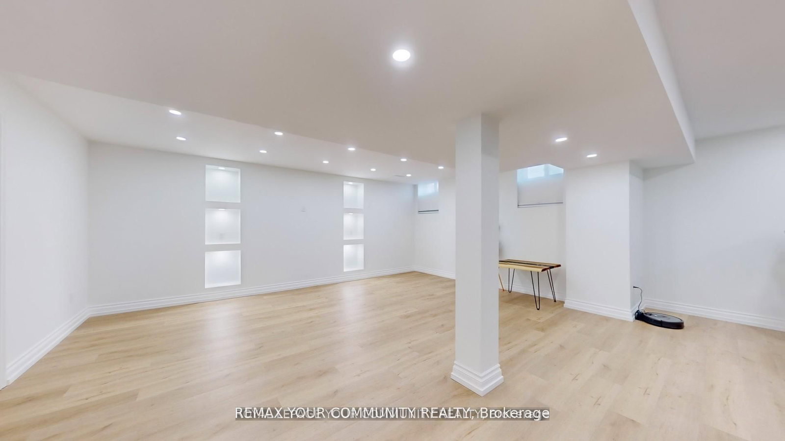 Detached House for sale at 1072 Wickham Road, Innisfil, Ontario, L9S 0P8 - Rural Innisfil - MLS: N12979048