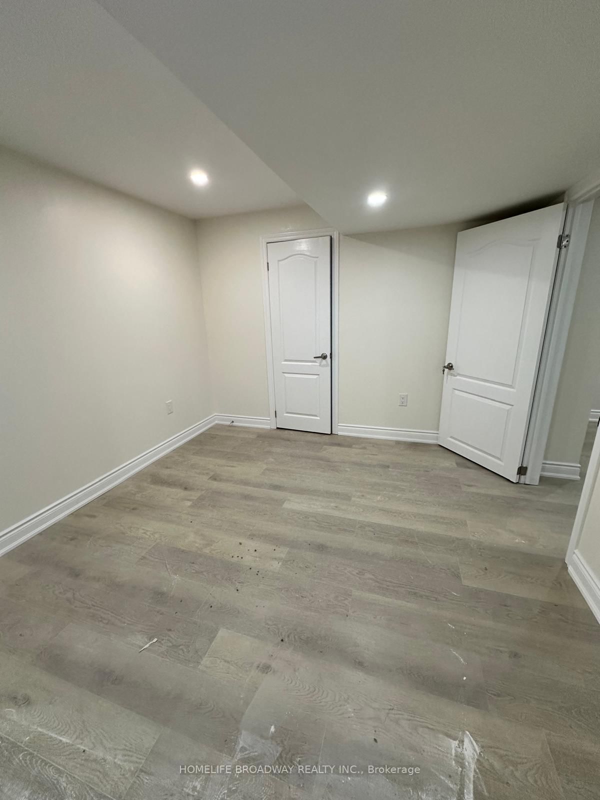 151 Lyndhurst Drive, Unit Bsmt - Photo 7