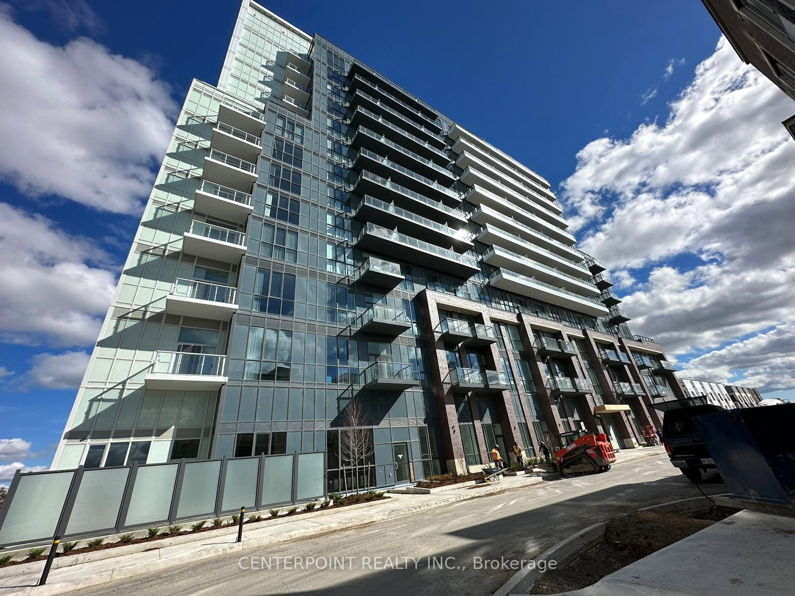 60 Honeycrisp Crescent, Unit 1001 - Photo 10