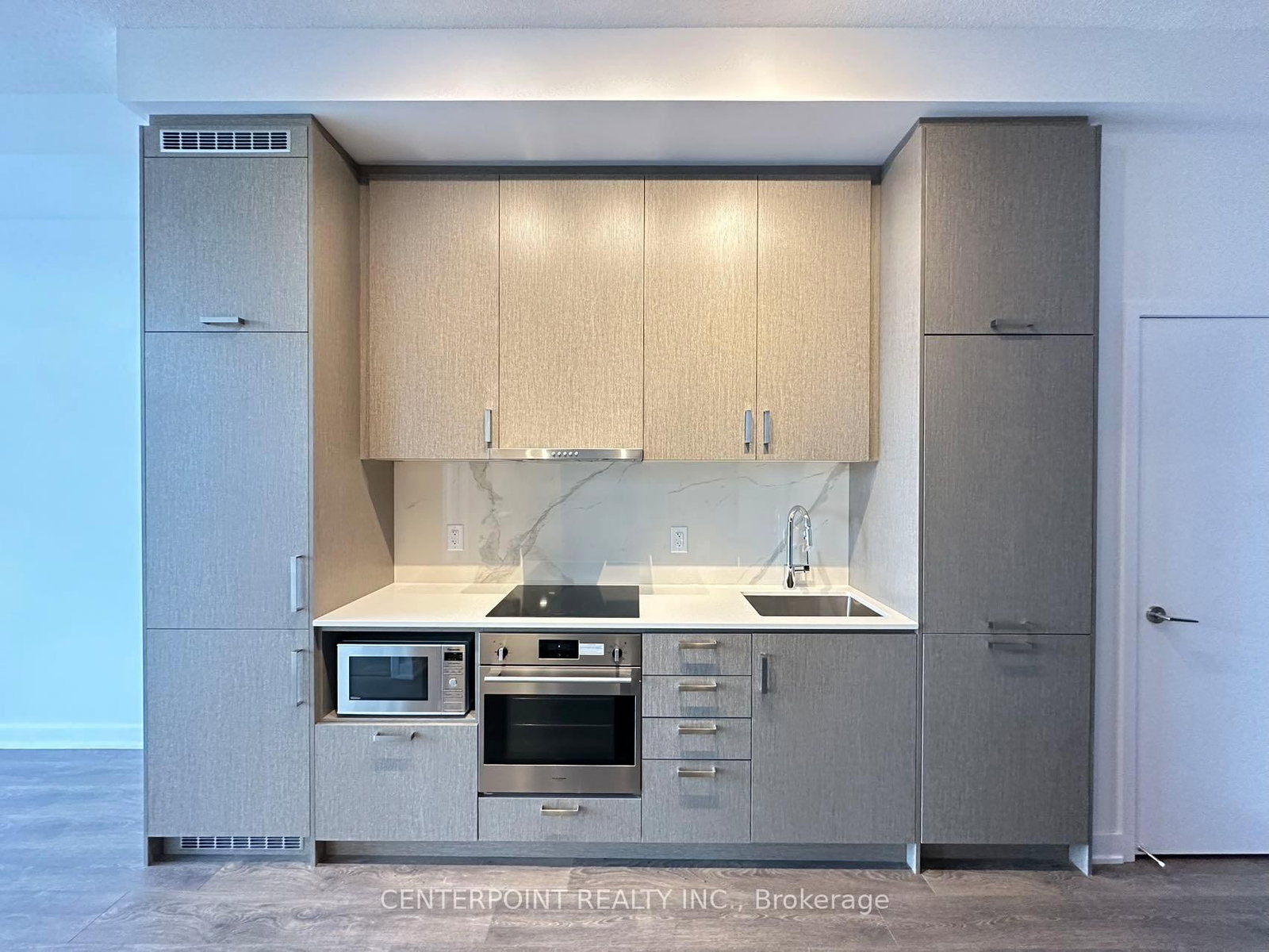 60 Honeycrisp Crescent, Unit 1001 - Photo 4