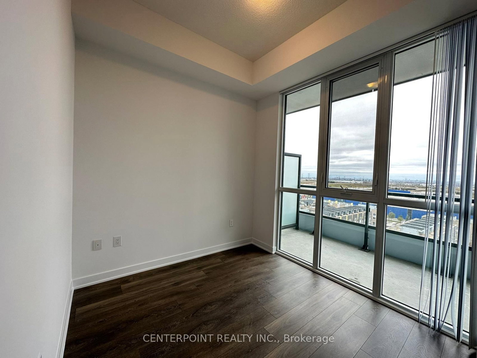 60 Honeycrisp Crescent, Unit 1001 - Photo 6