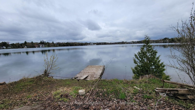 1 - 5749 Lakeshore Rd, Whitchurch-Stouffville, L4A 7X3 | Image 3