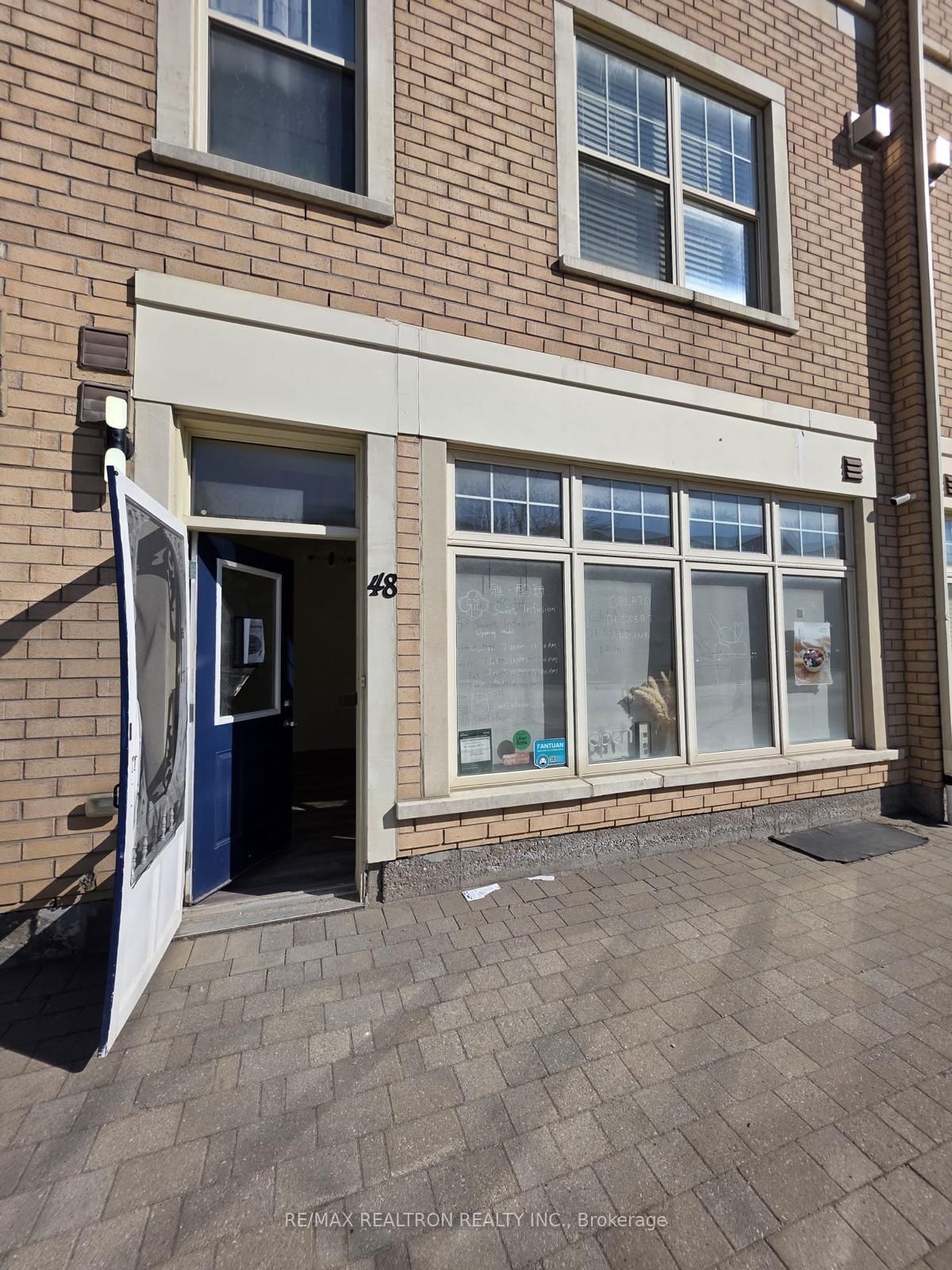 48 Cathedral High Street, Unit Main Floor - Photo 2