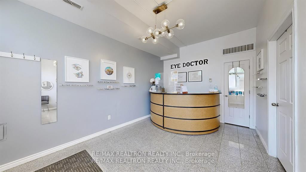 48 Cathedral High Street, Unit Main Floor - Photo 5