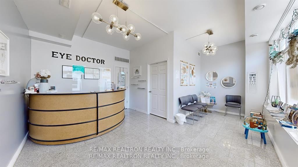 48 Cathedral High Street, Unit Main Floor - Photo 6