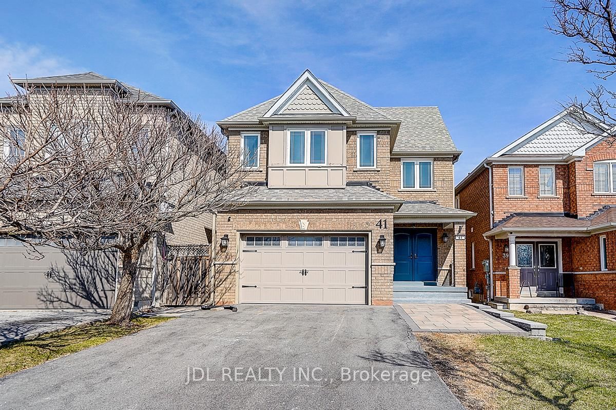 Detached House for sale at 41 Emmitt Road, Vaughan, Ontario, L6A 3V8 - Maple - MLS: N12979308