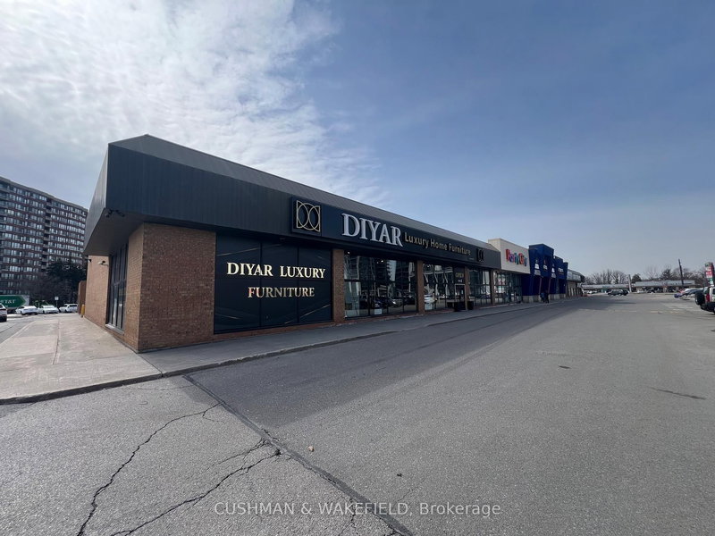 8 - 9625 Yonge St, Richmond Hill, L4C 5T2 | Image 3