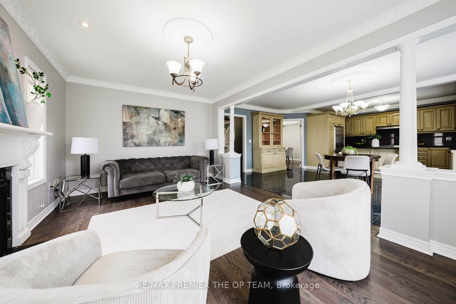 Detached House for sale at 16 St Michele Place, Vaughan, Ontario, L4H 1H3 - Islington Woods - MLS: N12979408