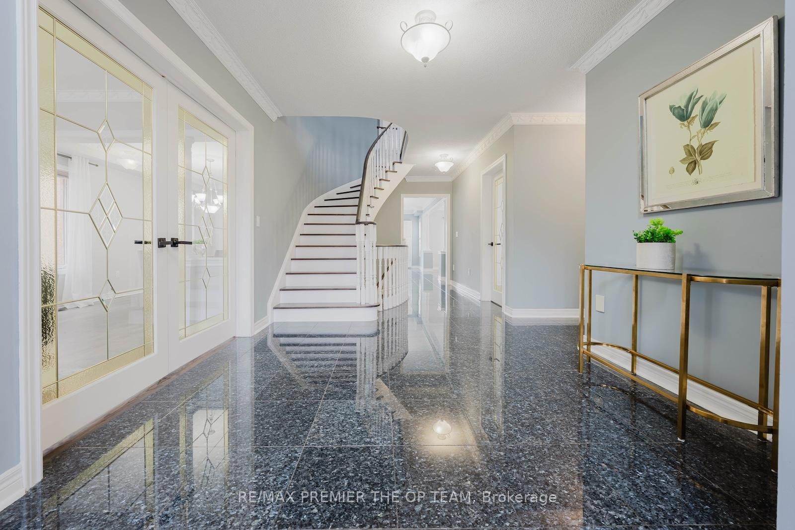 Detached House for sale at 16 St Michele Place, Vaughan, Ontario, L4H 1H3 - Islington Woods - MLS: N12979408