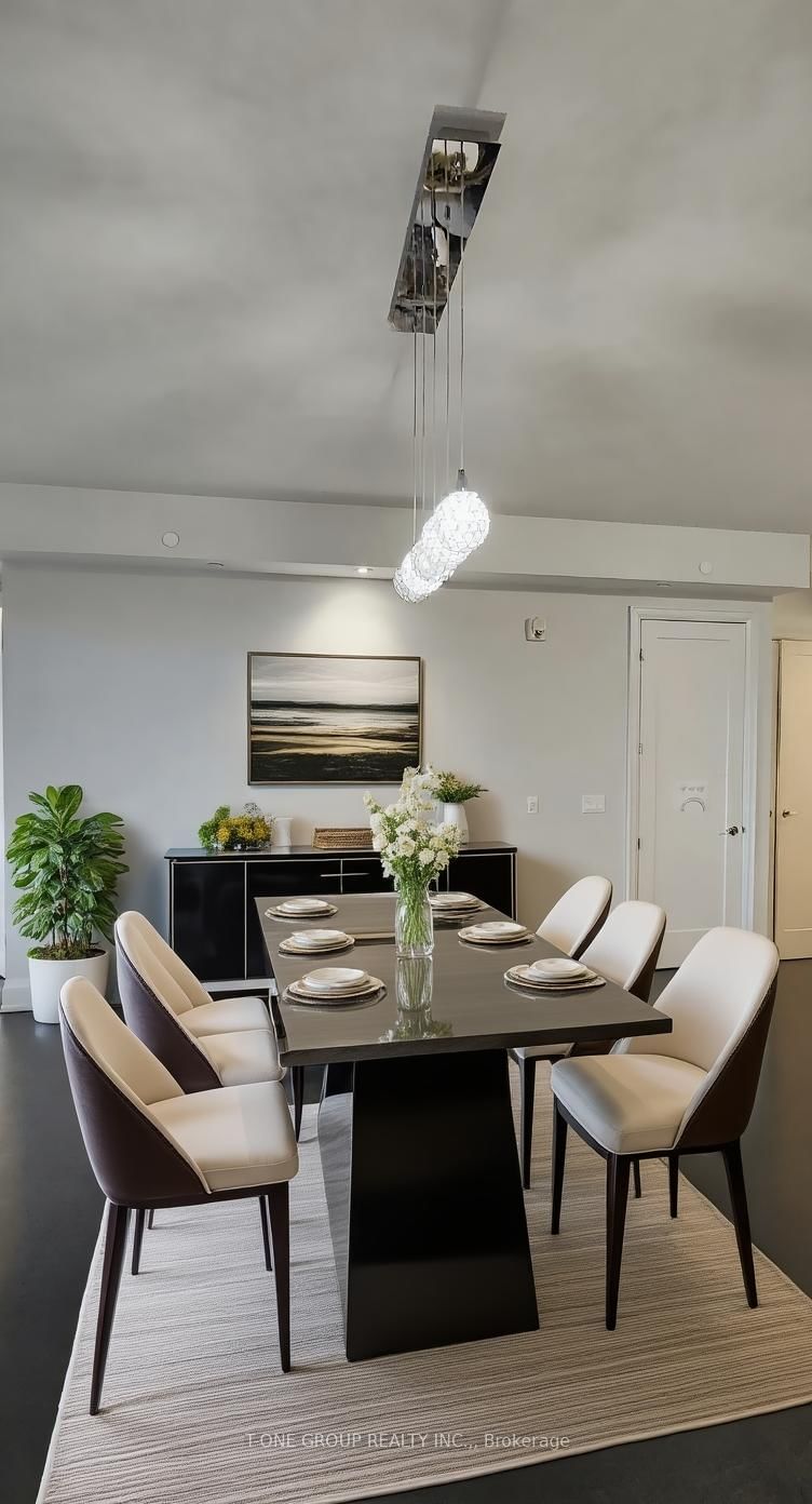 20 Fred Varley Drive, Unit 330 - Photo 3