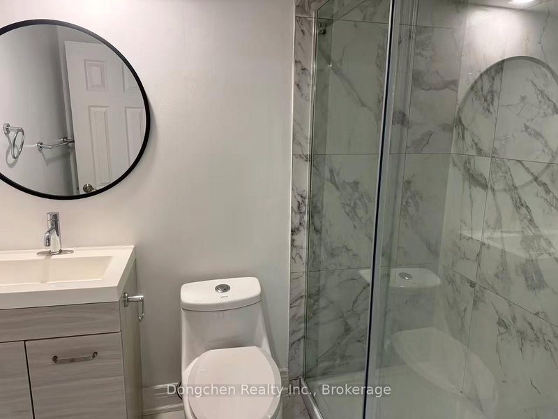 A - 6 Simsbury Crt, Markham, L3R 3G7 | Image 3