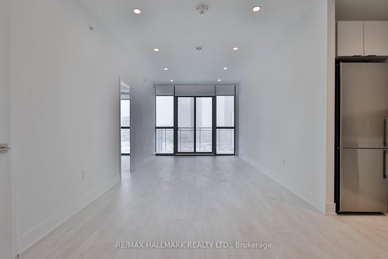 1204 - 2916 Highway 7 Rd, Vaughan, L4K 0K6 | Image 3