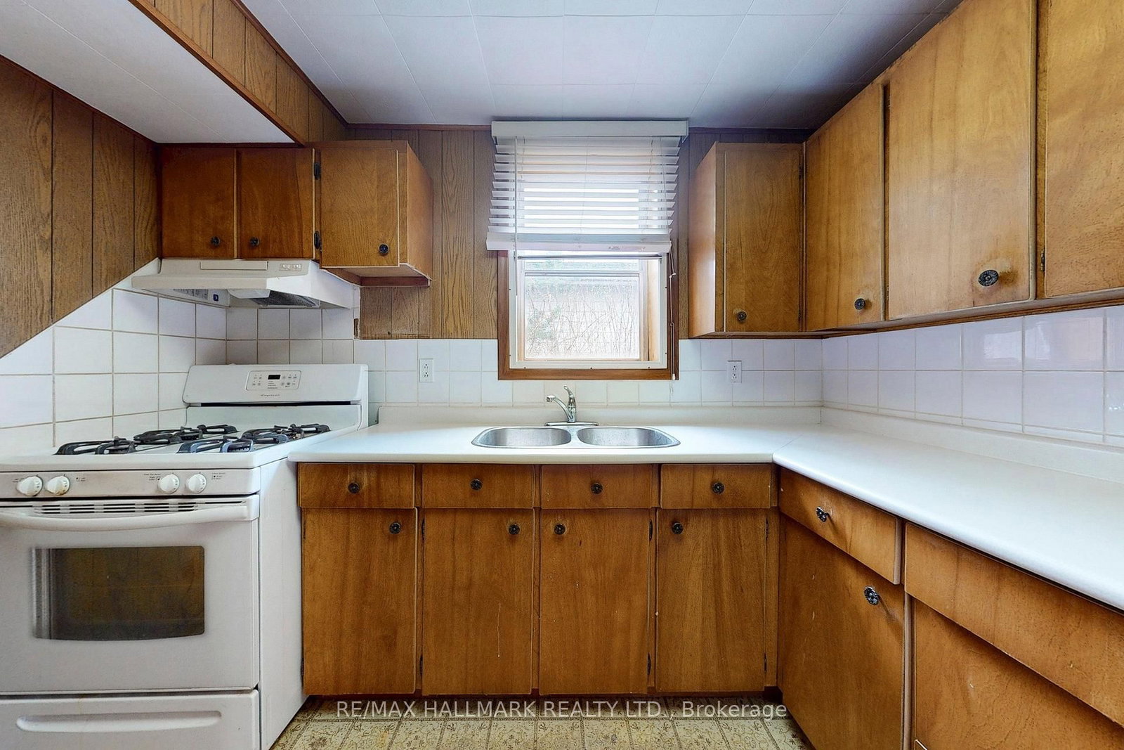 Detached House for sale at 63 Oxford Street, Richmond Hill, Ontario, L4C 4L6 - Mill Pond - MLS: N12979766