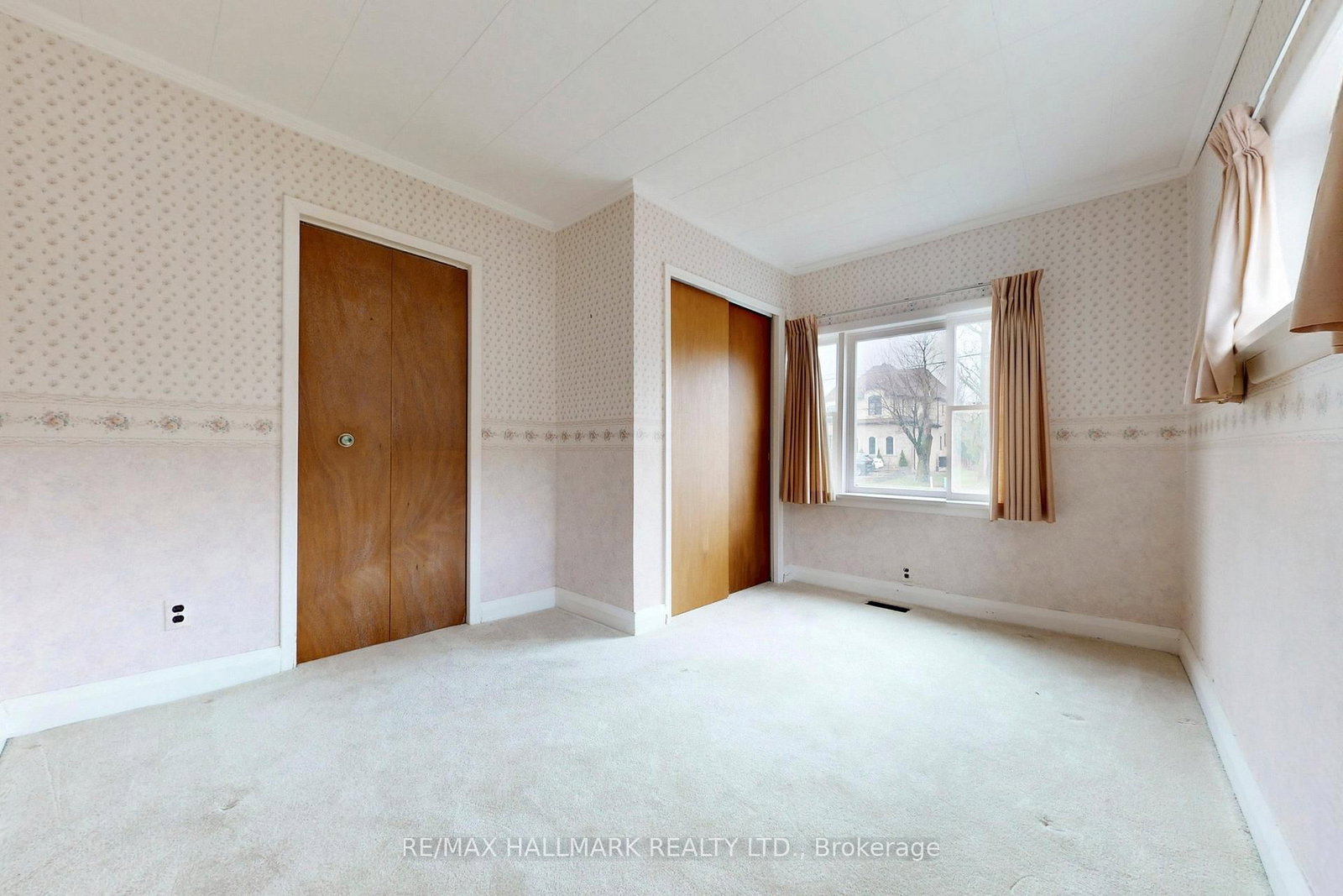 Detached House for sale at 63 Oxford Street, Richmond Hill, Ontario, L4C 4L6 - Mill Pond - MLS: N12979766