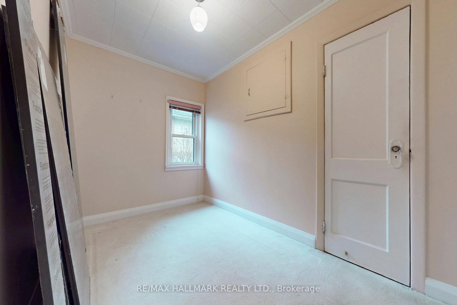 Detached House for sale at 63 Oxford Street, Richmond Hill, Ontario, L4C 4L6 - Mill Pond - MLS: N12979766