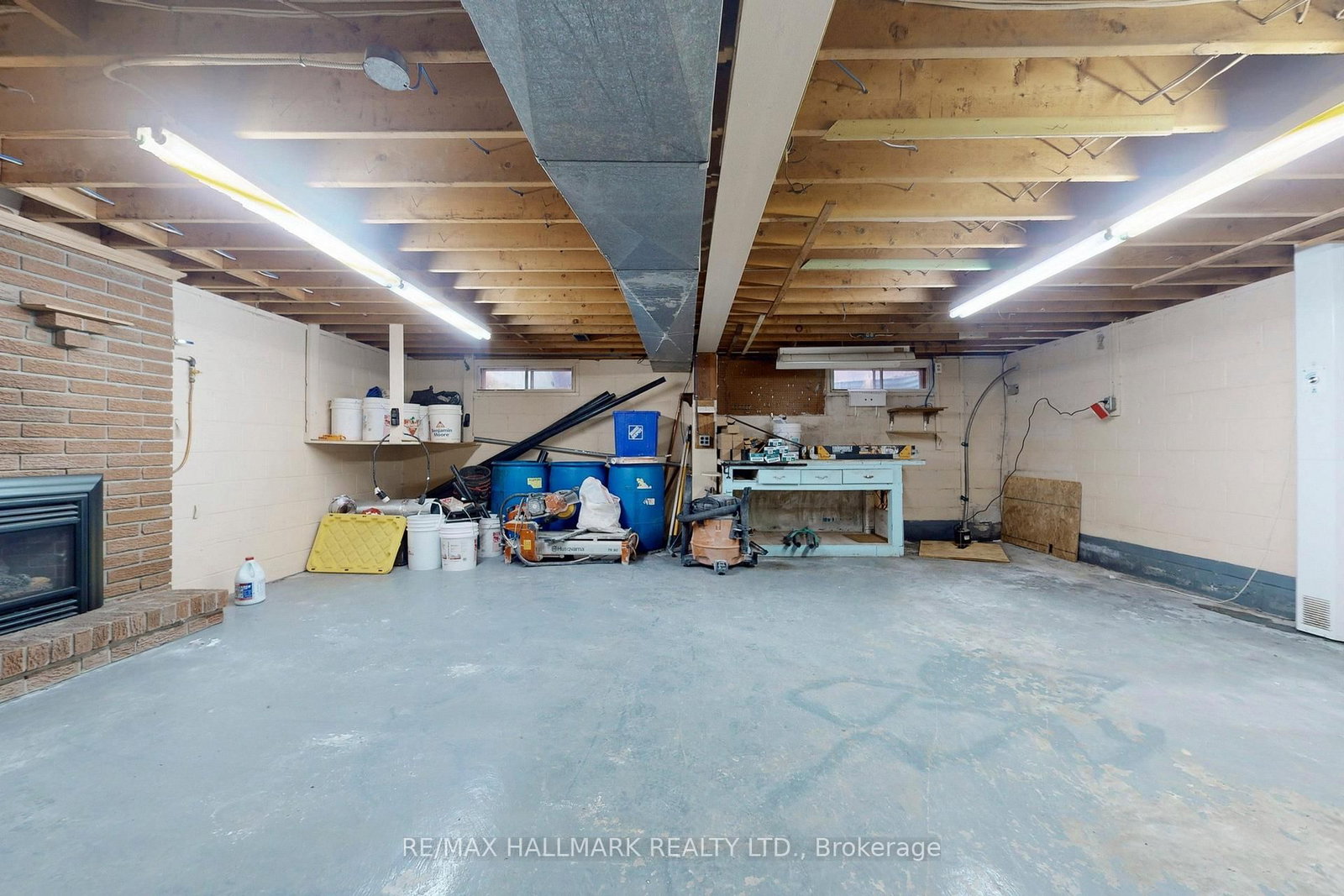 Detached House for sale at 63 Oxford Street, Richmond Hill, Ontario, L4C 4L6 - Mill Pond - MLS: N12979766