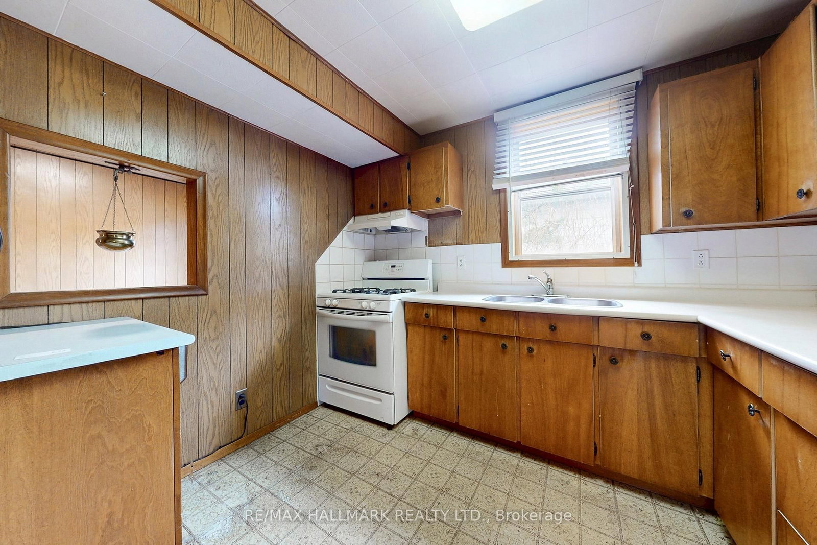 Detached House for sale at 63 Oxford Street, Richmond Hill, Ontario, L4C 4L6 - Mill Pond - MLS: N12979766