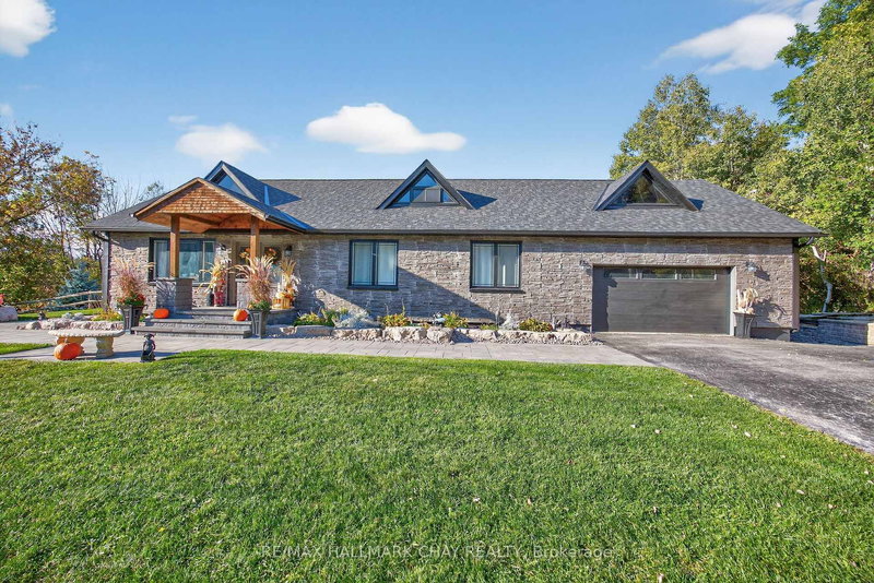 home for sale on 6172 14th Line