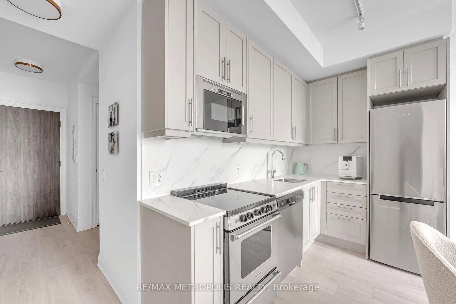 10 Gatineau Drive, Unit 509W - Photo 7