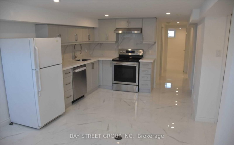 Basemen - 185 Taylor Mills Dr N, Richmond Hill, L4C 2T5 | Image 2