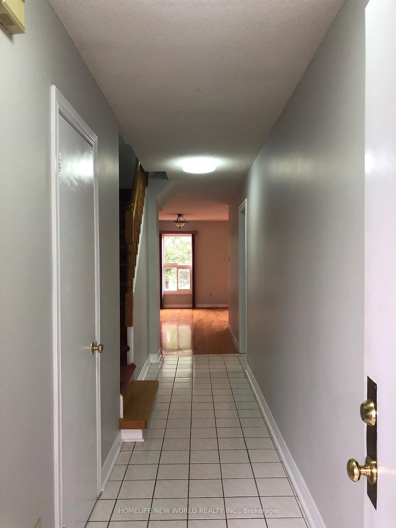 12 James Edward Dr, Markham, L3S 1Y8 | Image 2