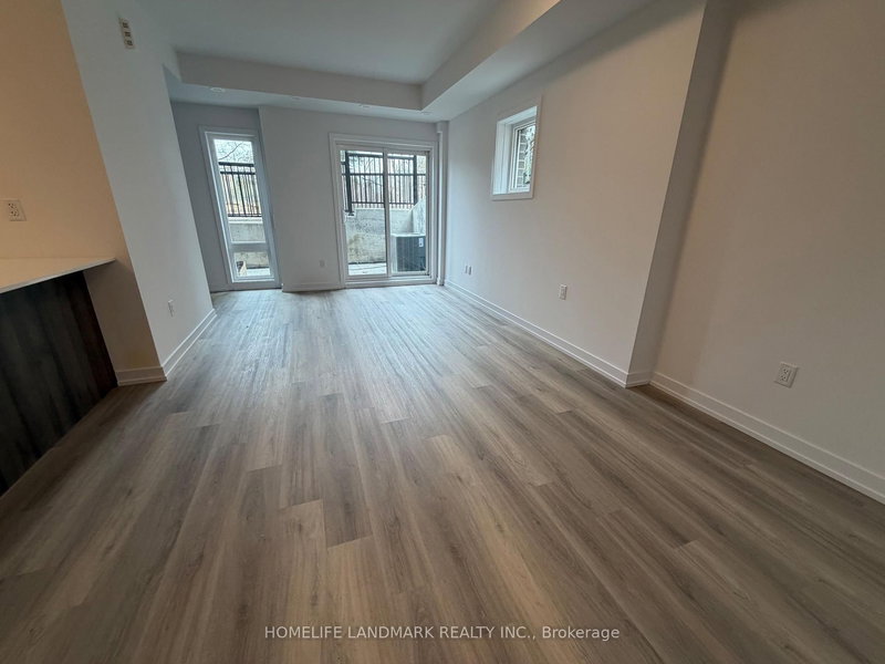 3 Bancroft Lane #219, Richmond Hill, Ontario