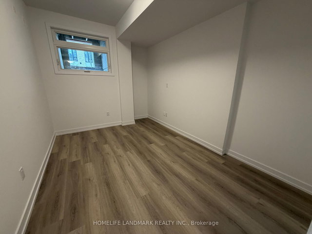 319 - 5 Bancroft Lane