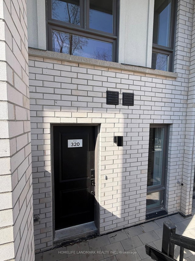 320 - 5 Bancroft Lane